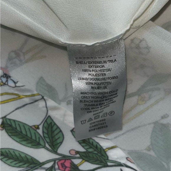 Loft Floral Blouse - Picture 11 of 15